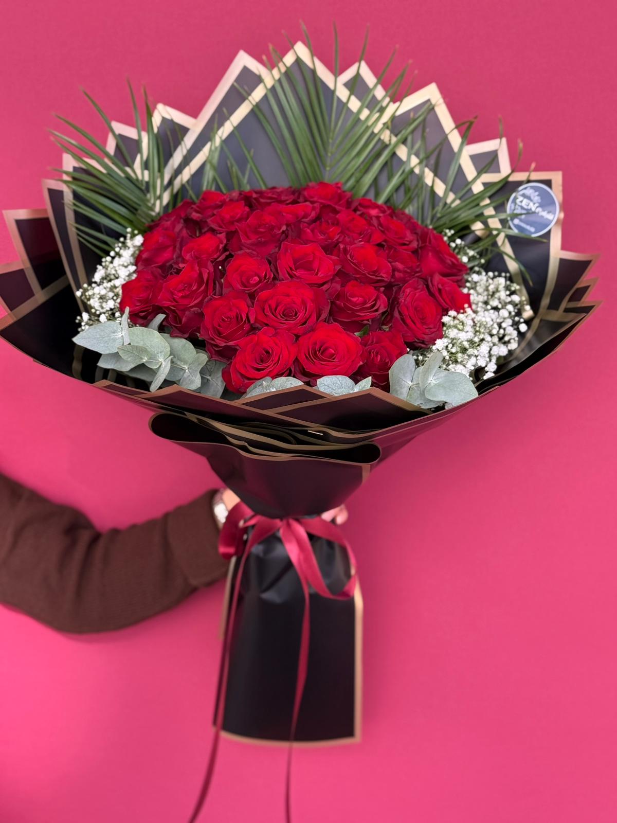 41 Canlı Gül Buketi